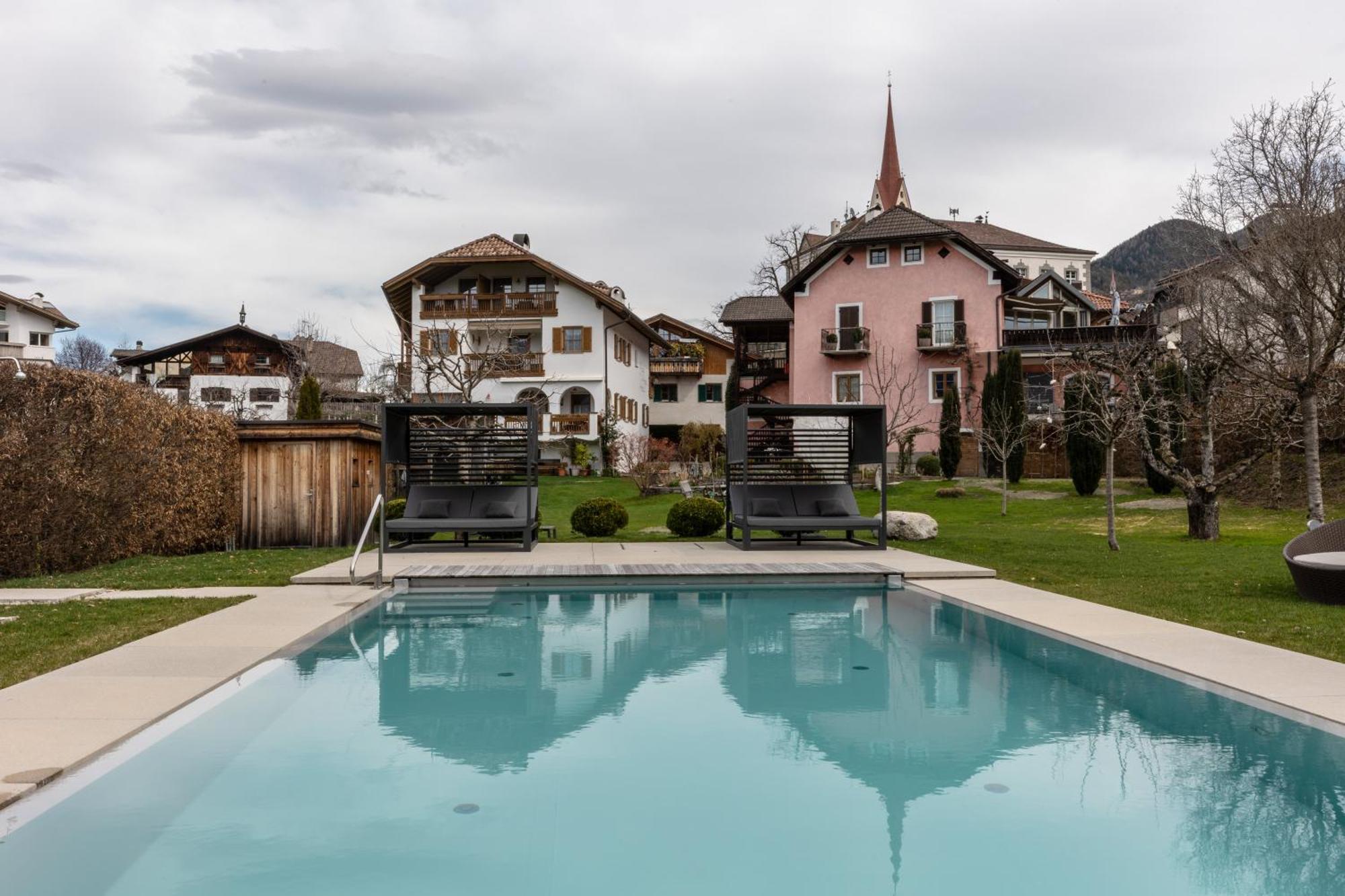 Der Unterwirt Guesthouse And Restaurant 丘萨 外观 照片