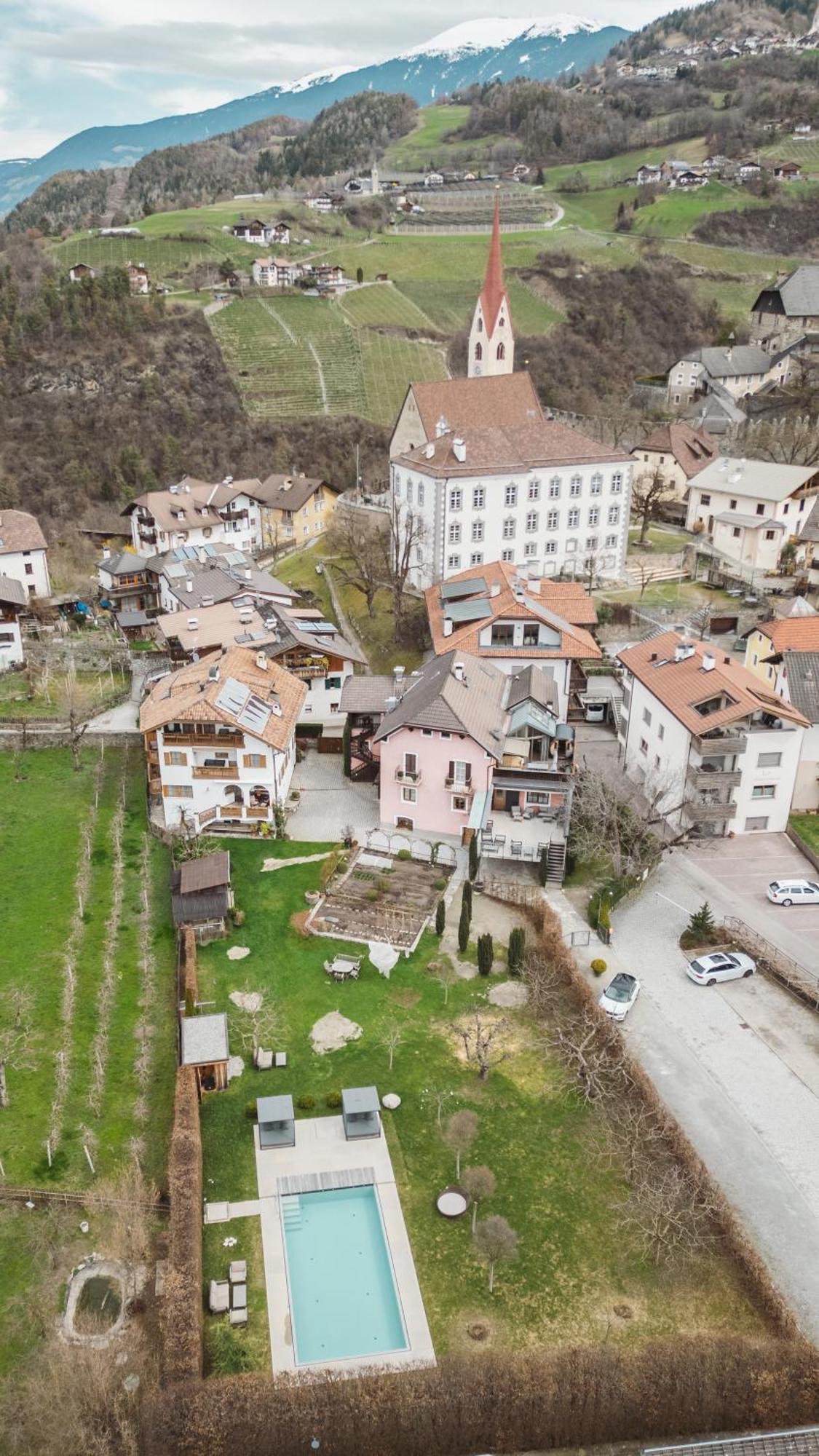 Der Unterwirt Guesthouse And Restaurant 丘萨 外观 照片