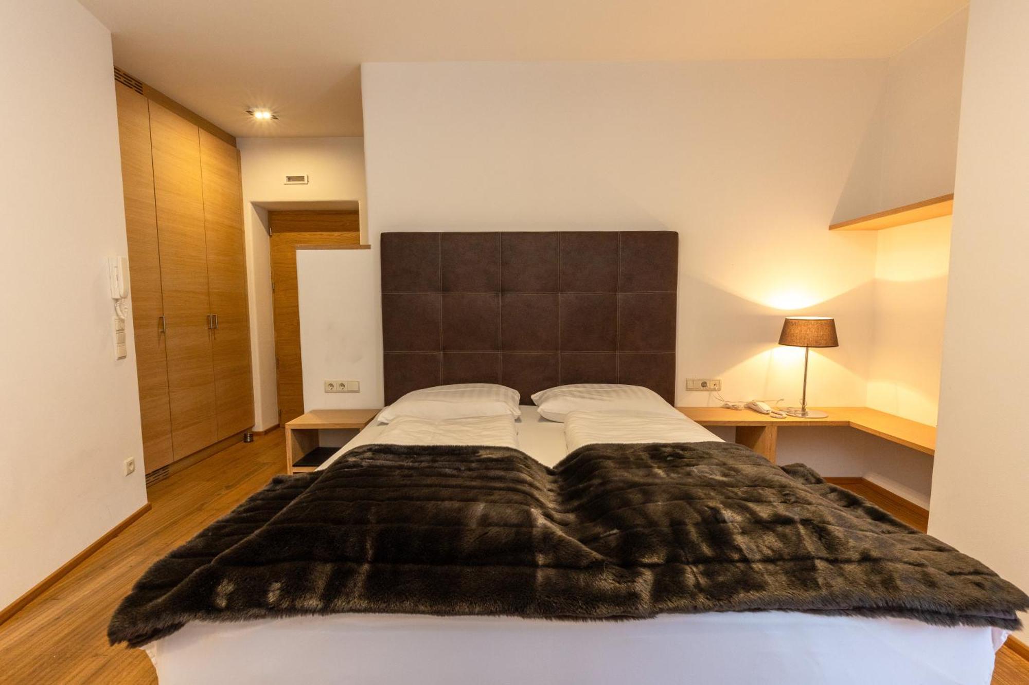 Der Unterwirt Guesthouse And Restaurant 丘萨 外观 照片