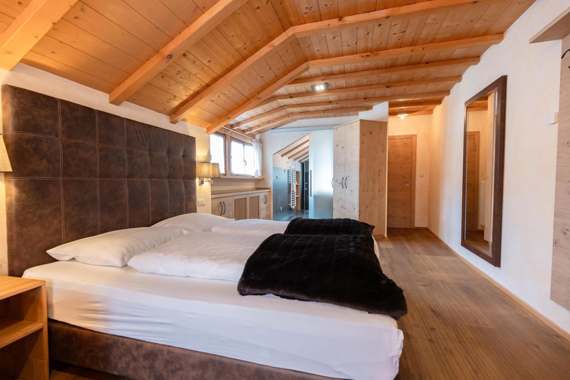 Der Unterwirt Guesthouse And Restaurant 丘萨 外观 照片